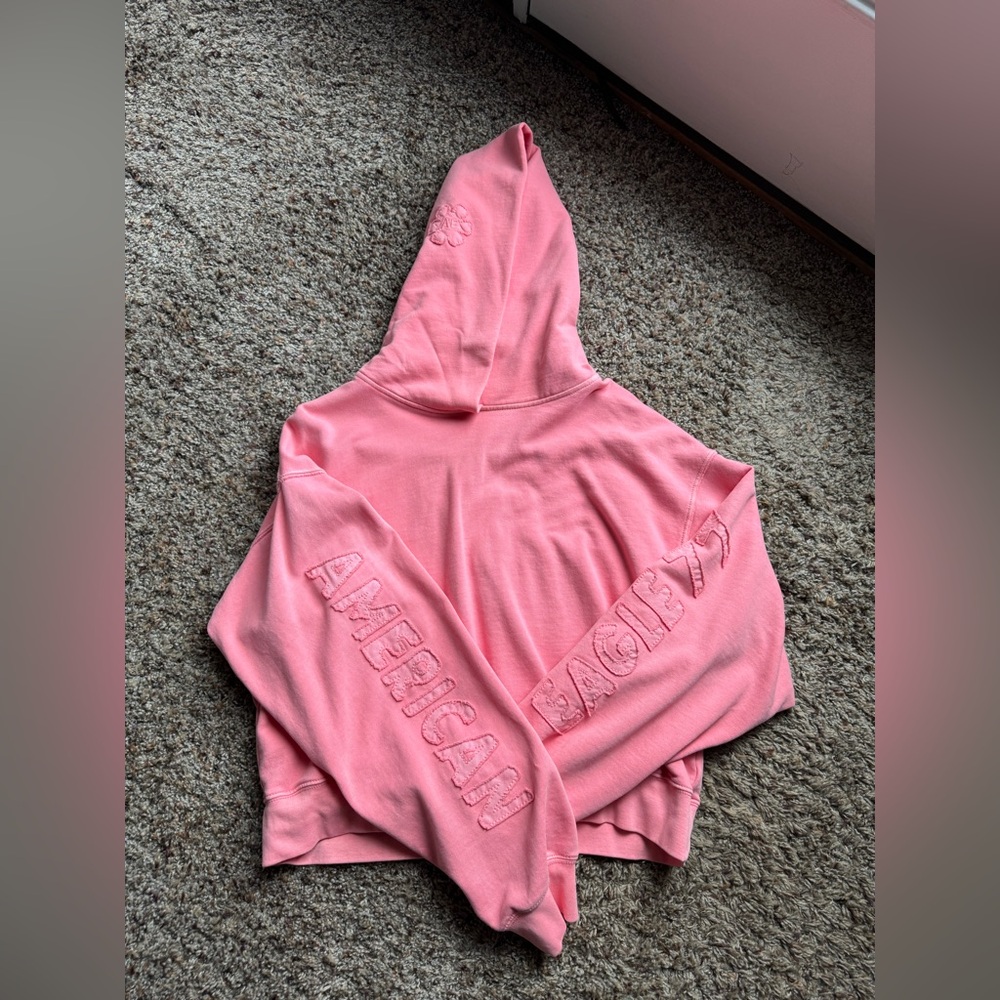 American Eagle Women’s cropped hooded sweatshirt.